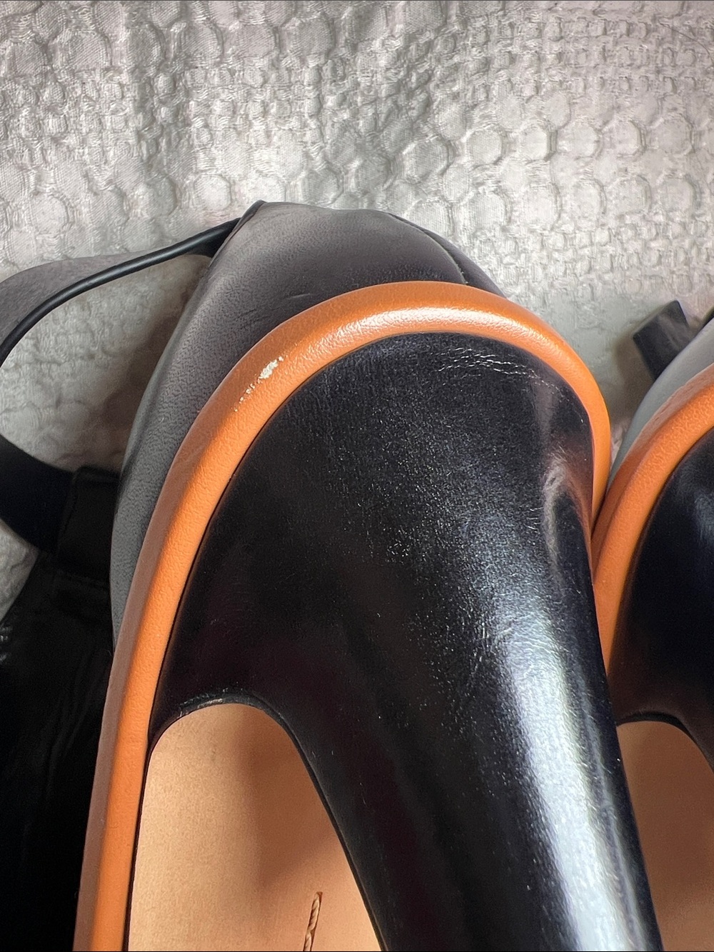 Black Leather Peep-Toe Slingback Heels size 10M - Picture 11 of 11
